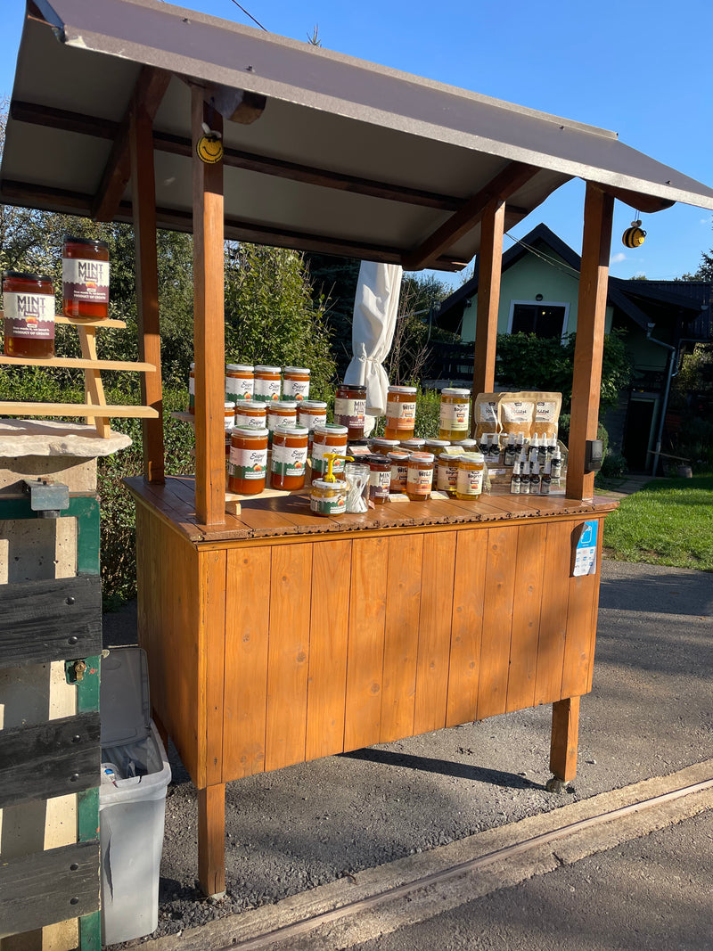 Honigladen in der Nähe von Ogulin